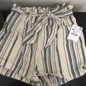 NWT ZARA — high waisted paper bag linen shorts